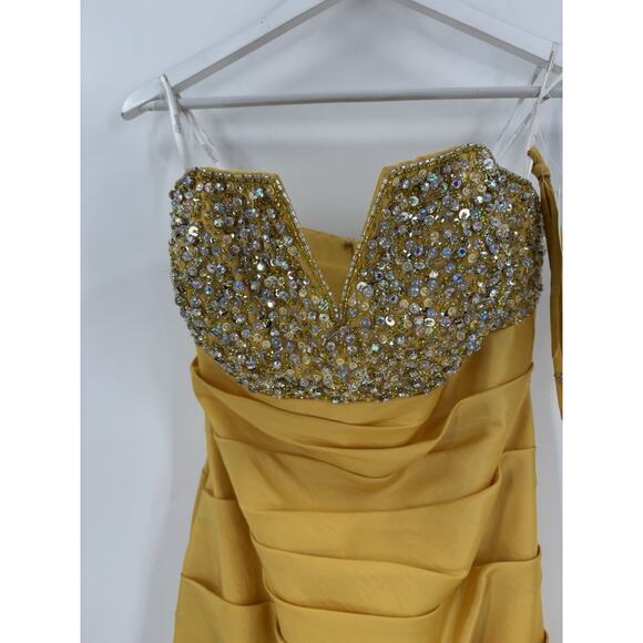 NWT Tony Bowls Le Gala Vintage Dress Womens 6 Gold Tiered Ruffles Sequin Gown - Picture 3 of 16